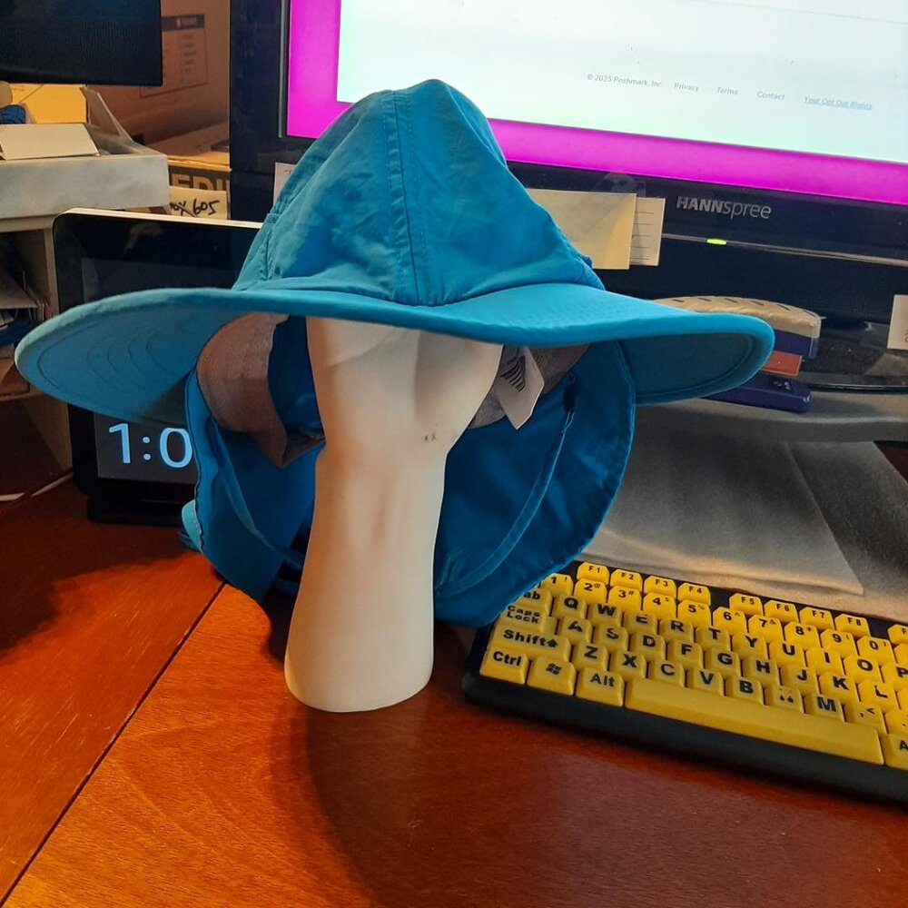 NEW ! Camptrace Toddler Sun Hat with Neck Flap Blue Size Age 5-10 T
